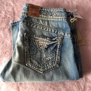 NWT Big star jeans by Buckle, size 27x 33